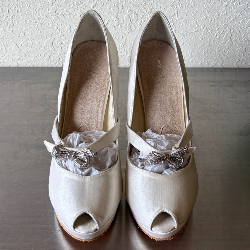 Angela Nuran Tribeca White Satin Peep-Toe Crystal Bow Bridal Heels✨